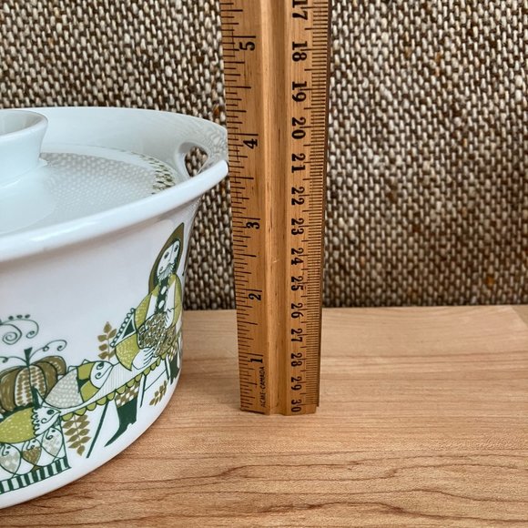 Vintage Figgjo lidded casserole, Market design - Picture 12 of 14